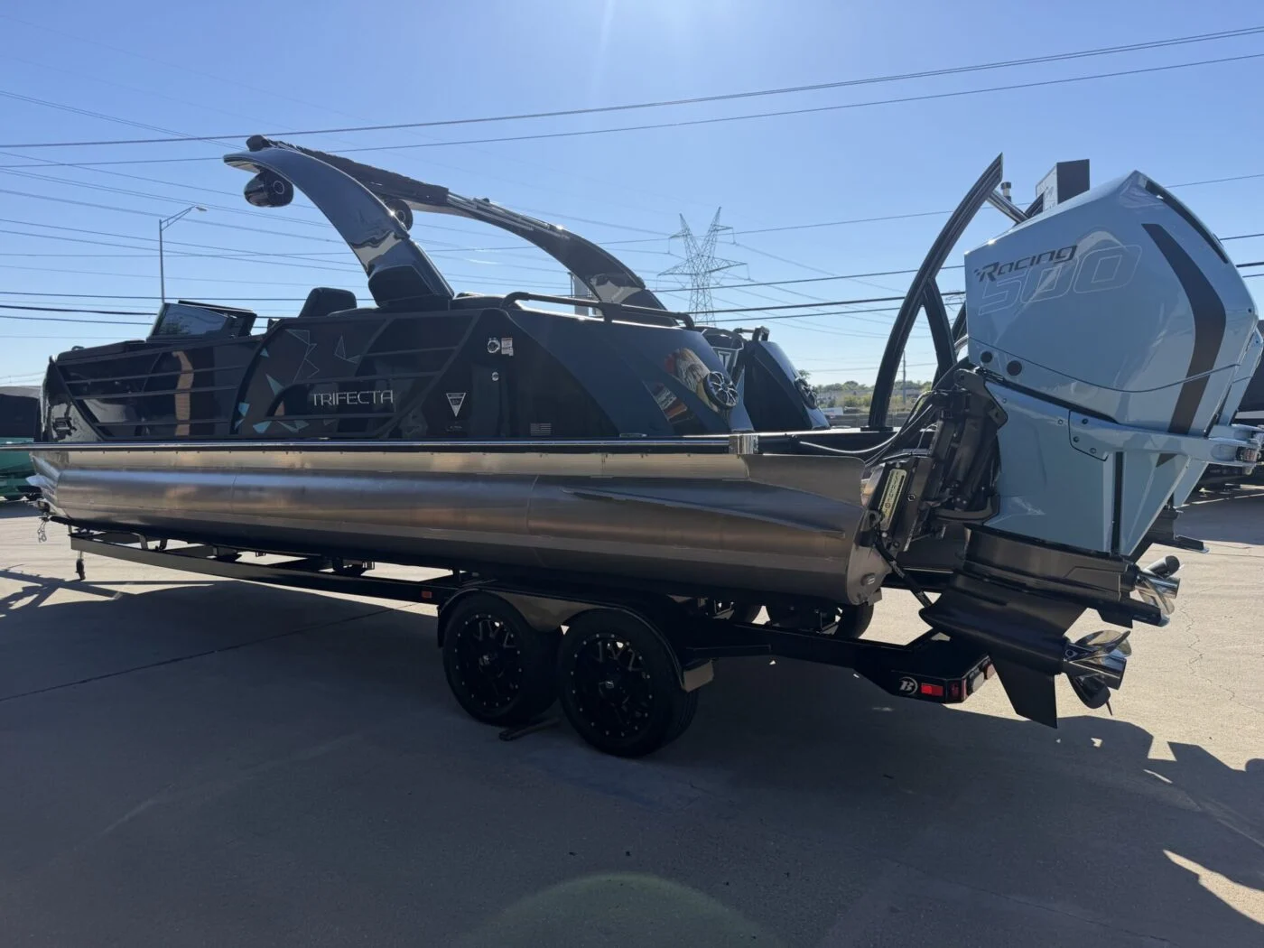 2025 TRIFECTA 25 SPORT RF9DC 3PLUS | #FRU9017 | NXTLVL Marine